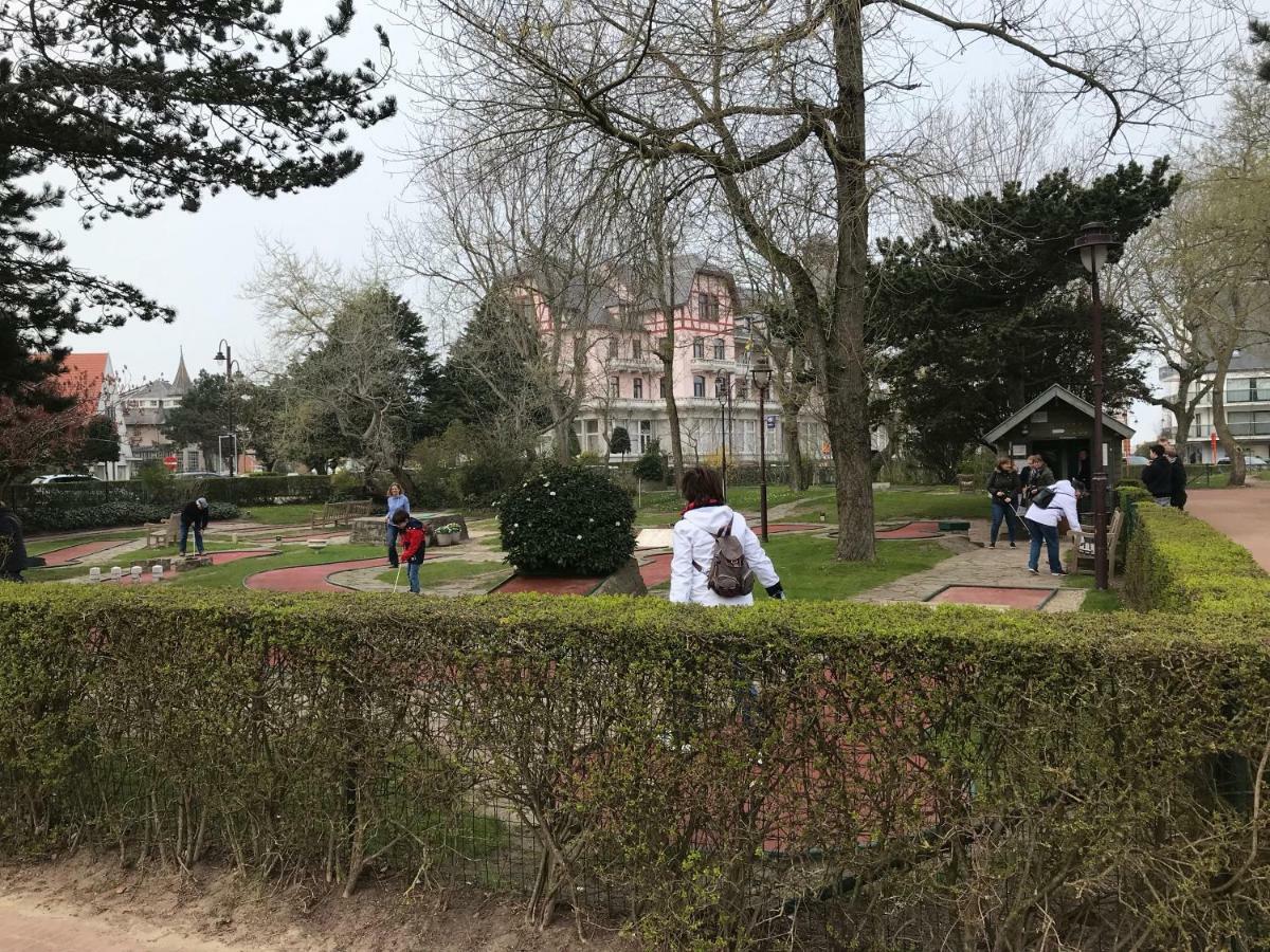Zee Vakantievilla Begijnhof 5 De Haan Nieuwmunster Luaran gambar